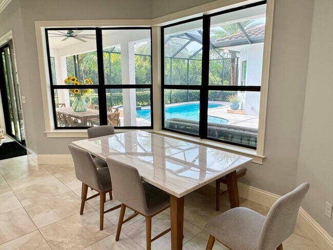 Building Photo - 134 SE Fiore Bello