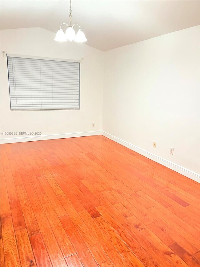 Building Photo - 1581 SW 106th Ave