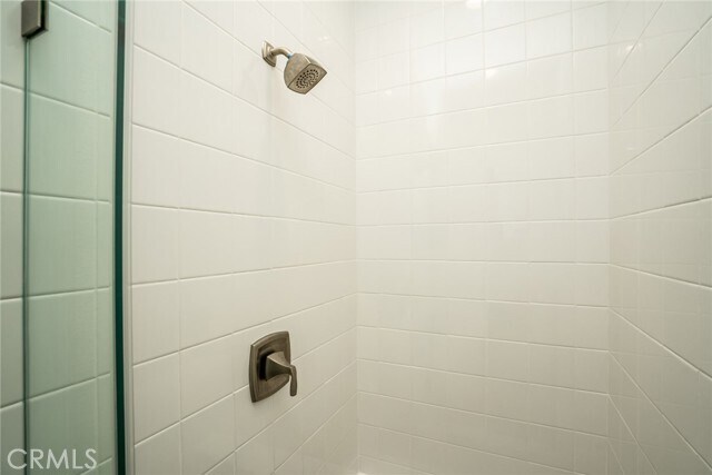 Building Photo - 5192 Goldenrod Cir
