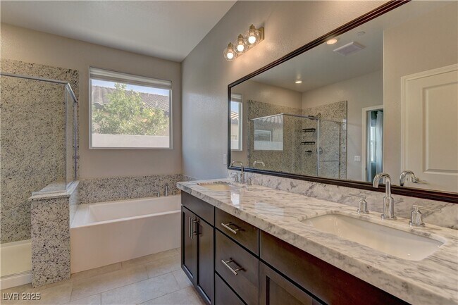 Building Photo - 6390 Montrose Park Ct