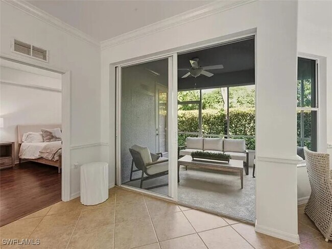 Building Photo - 1285 Sweetwater Cove