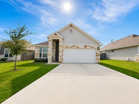 Building Photo - 712 Ashberry Dr