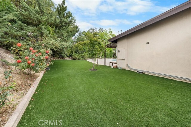 Building Photo - 23711 Ladrillo St