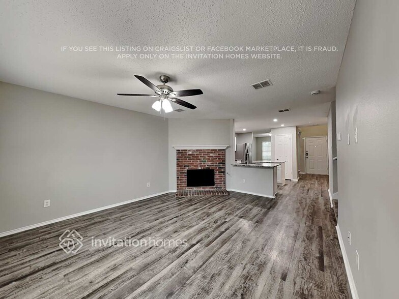 Building Photo - 1013 Manassas Dr