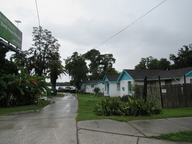 Building Photo - 4408 Land O Lakes Blvd