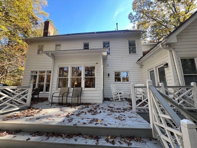 Building Photo - 9105 Kirkhill Dr