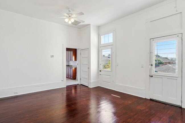 Building Photo - 1434 Constance