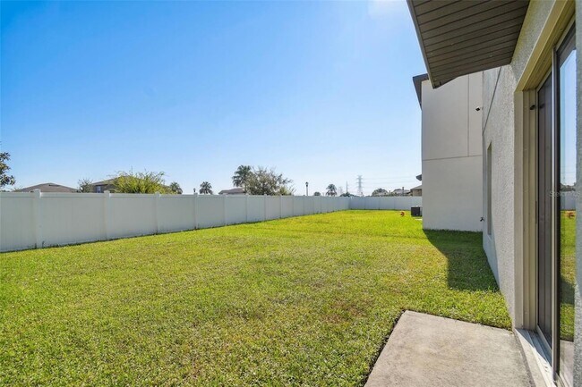 Building Photo - 7512 Samuel Ivy Dr