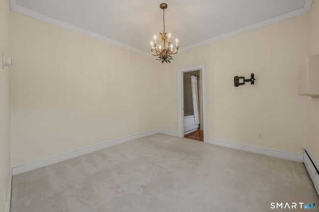 Building Photo - 9 Lyme St