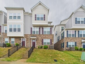 Building Photo - 1416 Bridgeford Dr NW