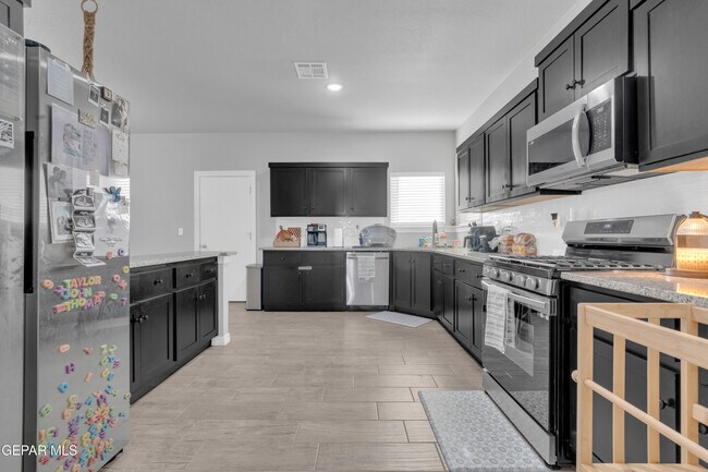 Building Photo - 11352 Hidalgo Dr