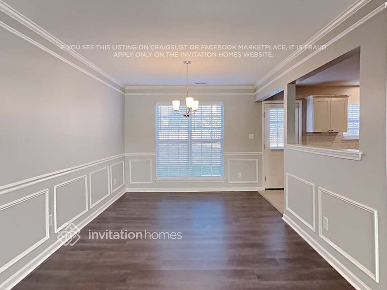 Building Photo - 4815 Asherton Pl NW