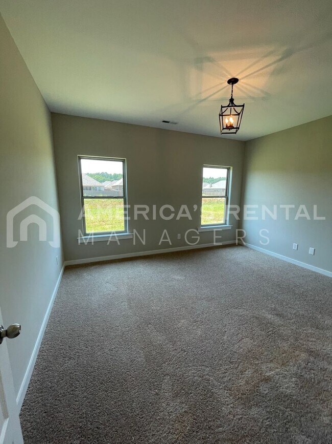 Building Photo - Home for Rent in Meridianville, AL!!! Avai...