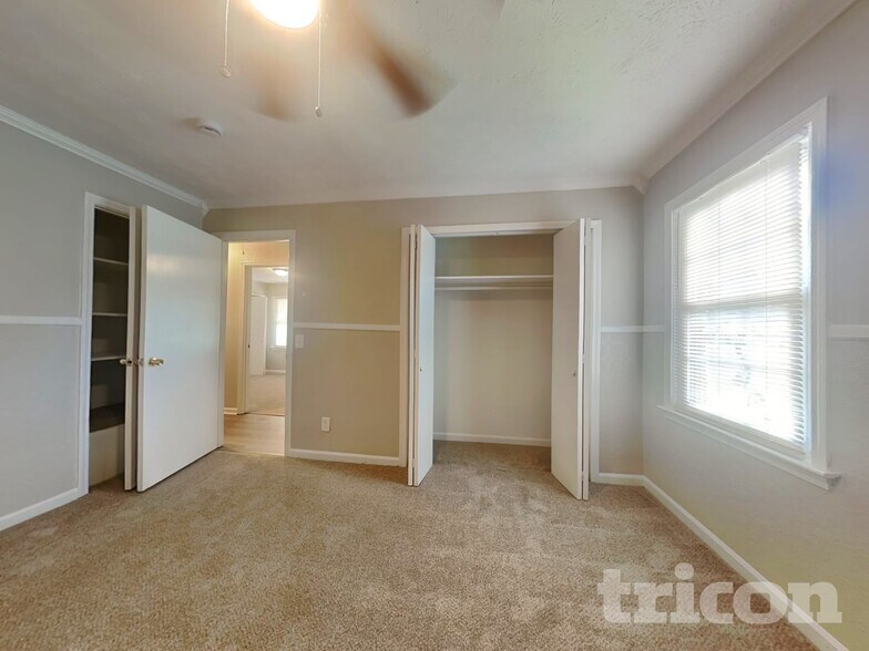 Building Photo - 5555 Richland Dr