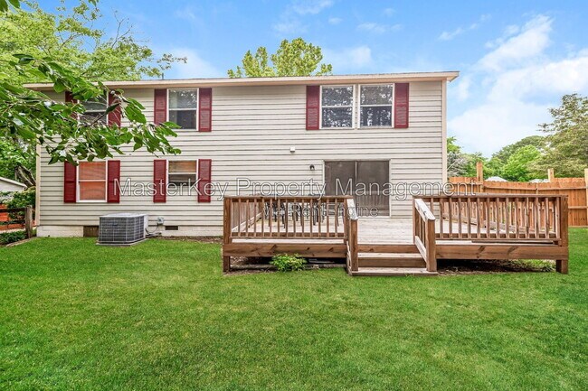 Building Photo - 104 Castle Bay Ct