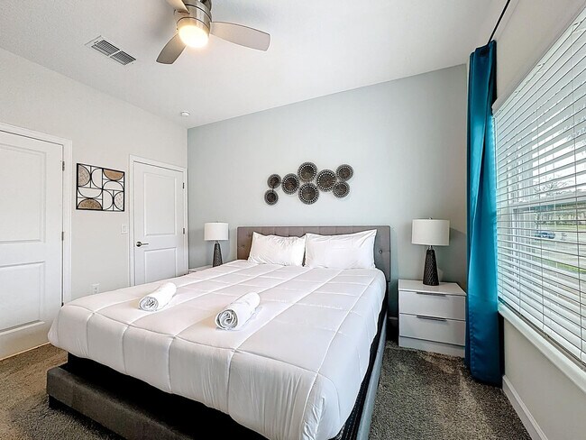 Building Photo - 1248 Challenge Dr