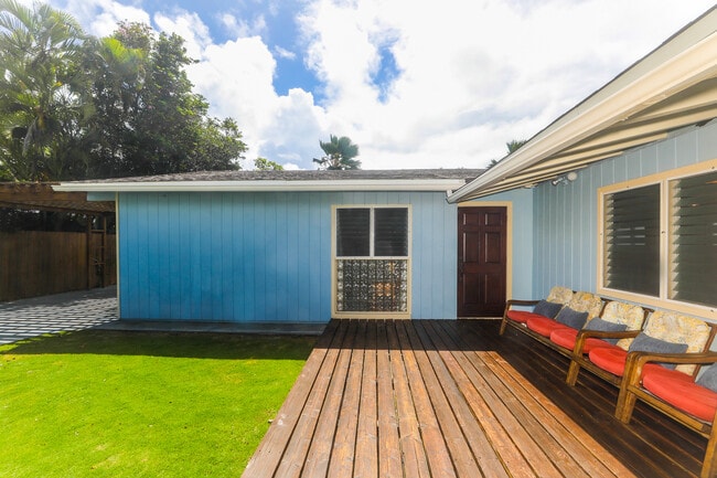 Building Photo - 372 Ilimalia Loop