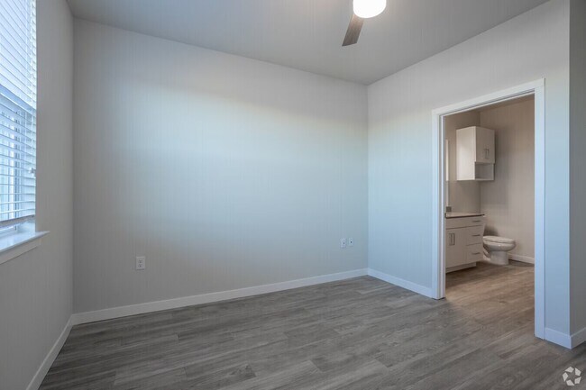 Building Photo - Live Now, Pay Later…Pay $0 Until 2026!