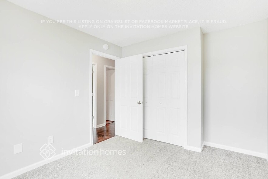 Building Photo - 430 Gresham Dr