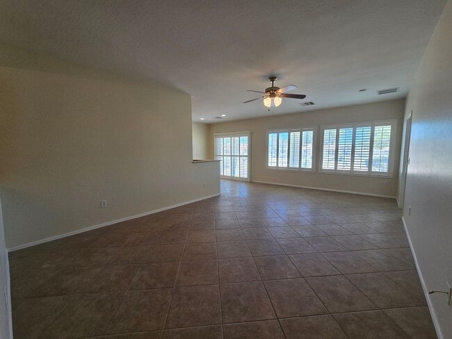 Building Photo - A Fabulous 3 Bedroom Home in Sun City Aliante 55+ Community