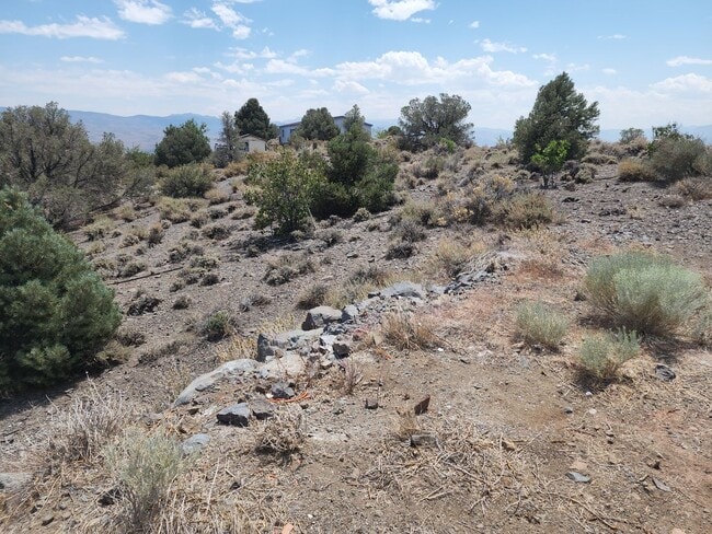 Building Photo - Large manufactured home in Topaz Ranch Estates