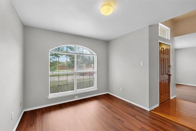Building Photo - 1115 Buckingham Dr