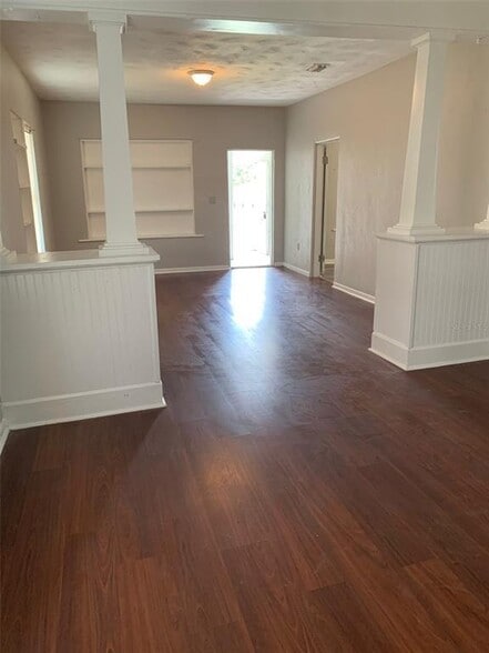 Building Photo - 838 N Tennessee Ave