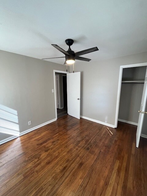 Building Photo - 5541 Dale Dr