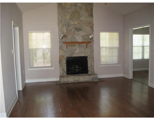 Building Photo - 98191 Kapalama Dr