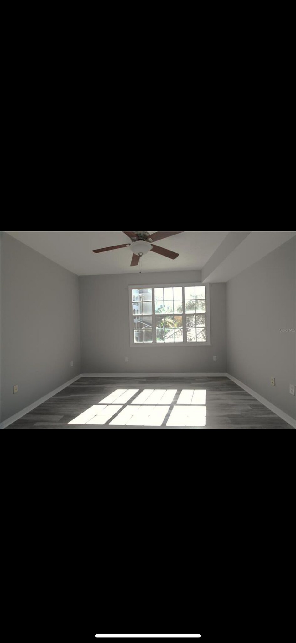 Building Photo - 501 Knights Run Ave