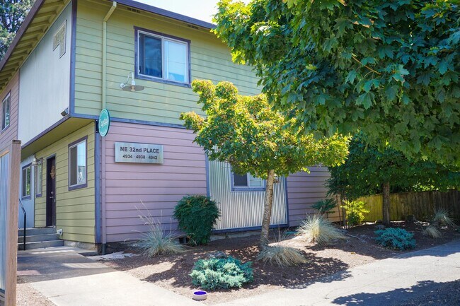 Building Photo - Alberta Arts Contemporary-Cool 2-Level Tow...