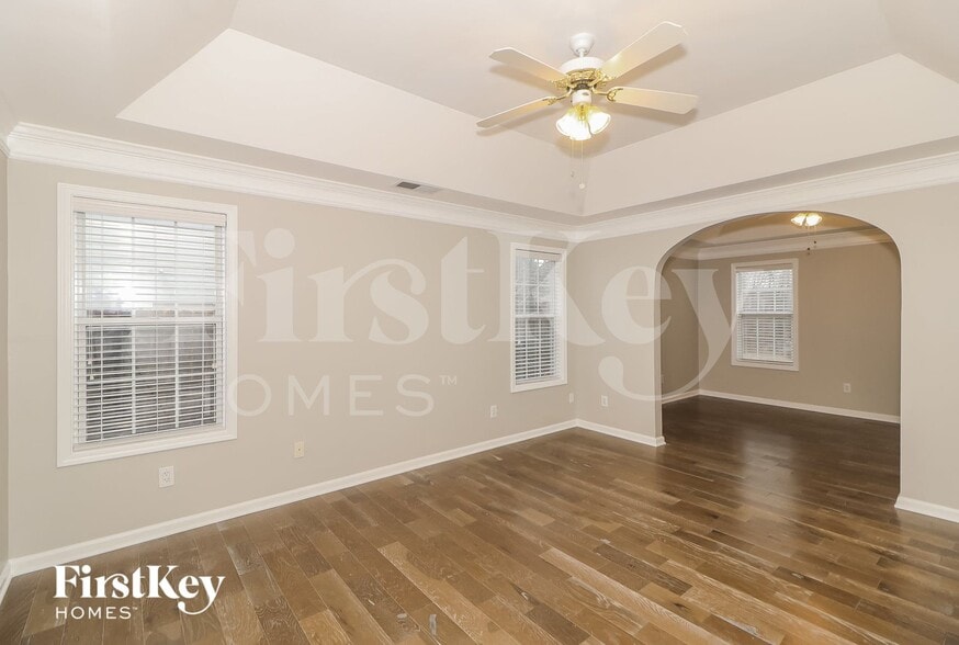 Building Photo - 7250 Lanier Cove Ct
