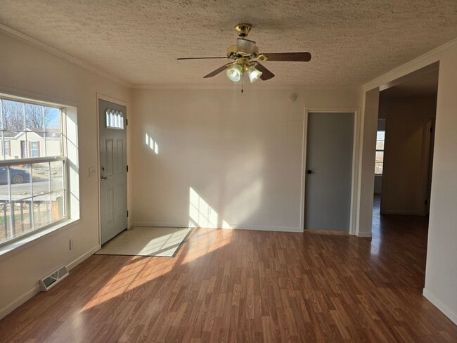 Building Photo - 18237 Loyalty Ln