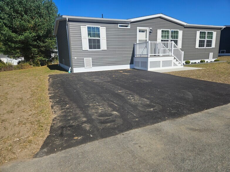 Building Photo - 14 Boulder Way