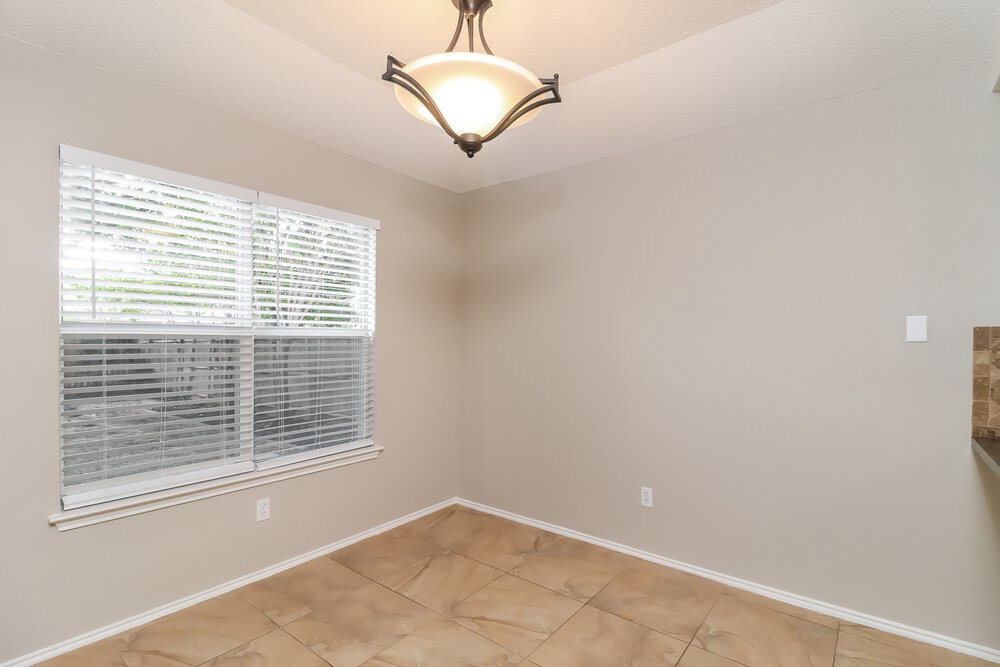 Building Photo - 5021 Flat Creek Dr