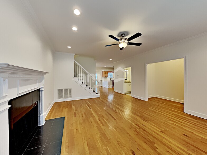 Building Photo - 2533 Kilkenny Ct