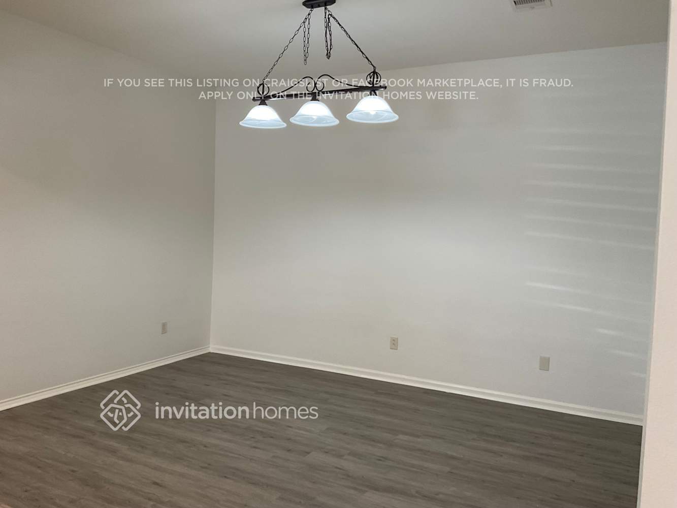Building Photo - 17619 Sequoia View Ln