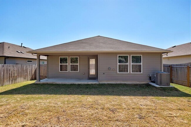 Building Photo - 1331 Camden Ln