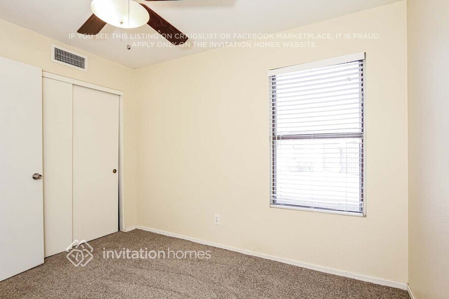 Building Photo - 18285 N 87th Dr