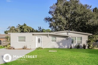 Building Photo - 2121 Camellia Dr