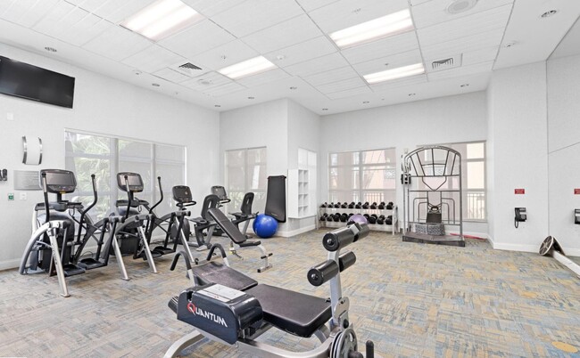 Building Photo - 600 S Dixie Hwy