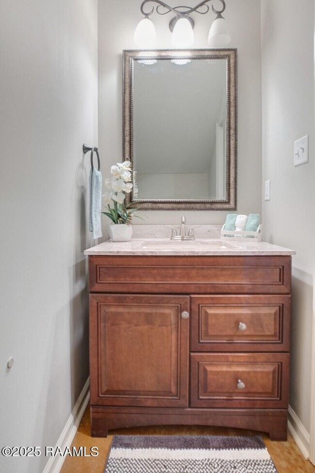 Building Photo - 117 Ella St