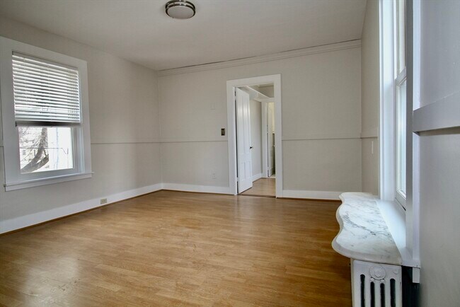 Building Photo - 39 South St