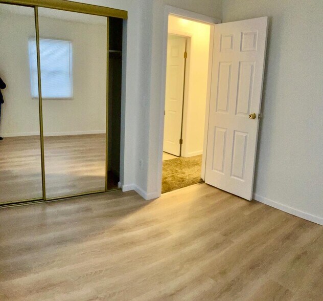 Building Photo - 4908 Kendal St SW