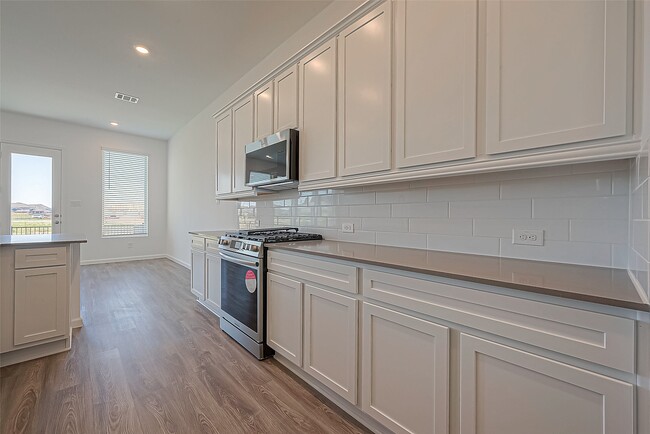 Building Photo - 5554 Amber Brook Ln