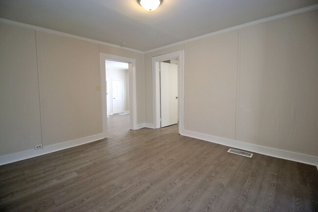 Building Photo - PRE-LEASING for 2025! 3 Bedroom, 2 Bath - ...