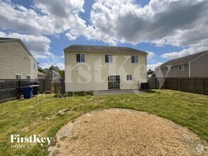 Building Photo - 100 Oak Knoll Dr