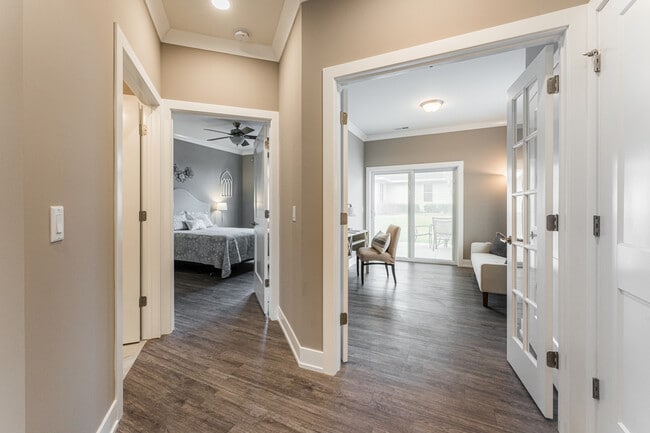 Building Photo - 101 Granite Way