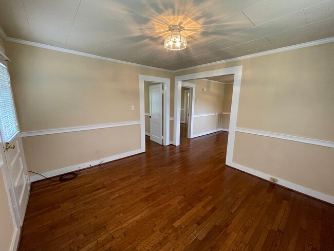 Building Photo - Cozy 2/1 House in Shannon $1,195