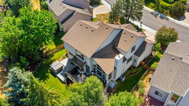 Building Photo - 15390 Paddington Cir
